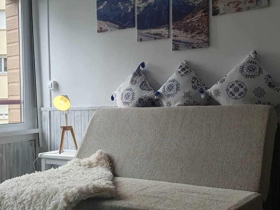 Apartamento Cumbre De Comodidad Tu Guarida De Montana Lake Pas De La Casa